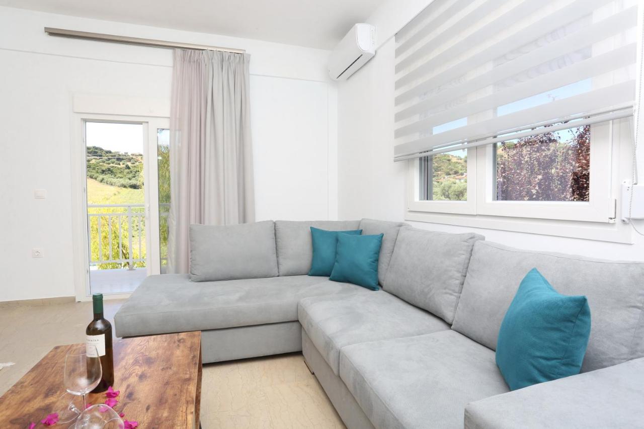Mare Monte Luxury Apartments 1 Nea Skioni Dış mekan fotoğraf